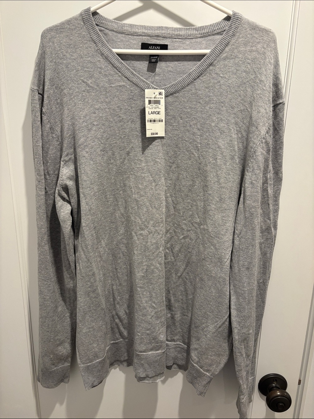 Alfani Light Gray V-Neck Long Sleeve Pullover